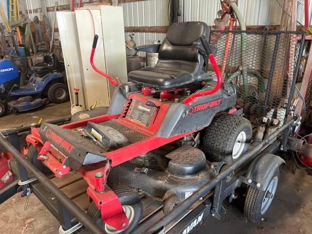 Image of Troy Bilt Mustang RZT equipment image 2