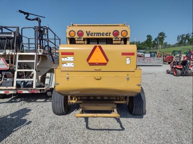 Image of Vermeer 554XL equipment image 4