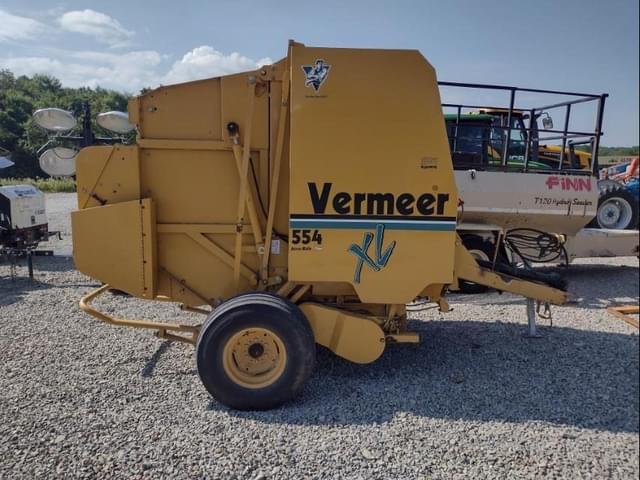 Image of Vermeer 554XL equipment image 2