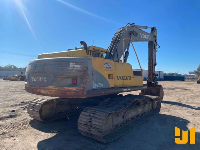 Image of Volvo EC240BLC equipment image 4