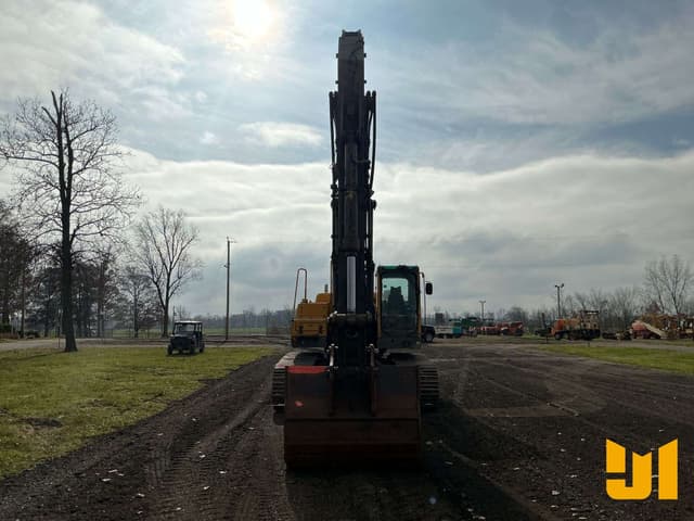 Image of Volvo EC330BLC equipment image 1