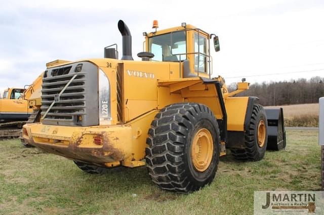 Image of Volvo L220E equipment image 2