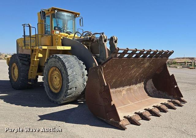 Image of Volvo L330E equipment image 2