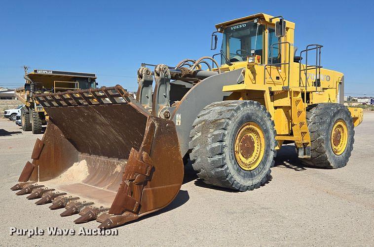 Image of Volvo L330E Primary image