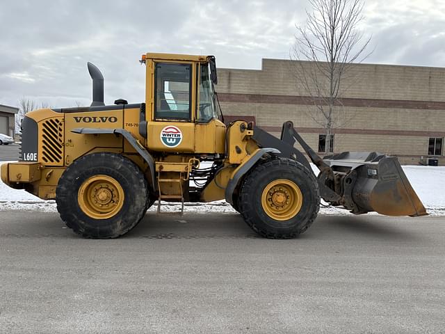 Image of Volvo L60E equipment image 2