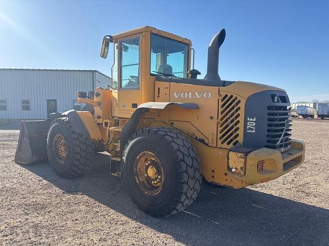 Image of Volvo L70E equipment image 3