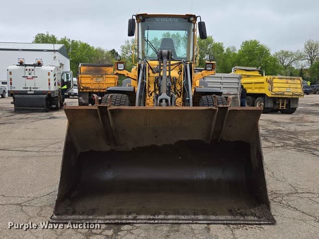 Image of Volvo L90E equipment image 1