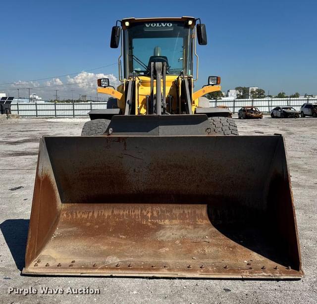 Image of Volvo L90E equipment image 1