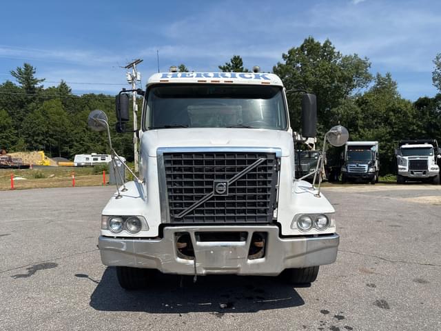 Image of Volvo VHD equipment image 1