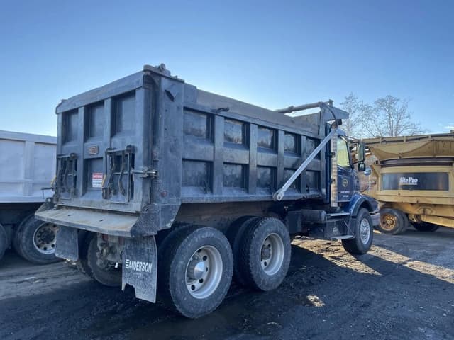 Image of Volvo VHD equipment image 4