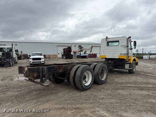 Image of Volvo VHD equipment image 4