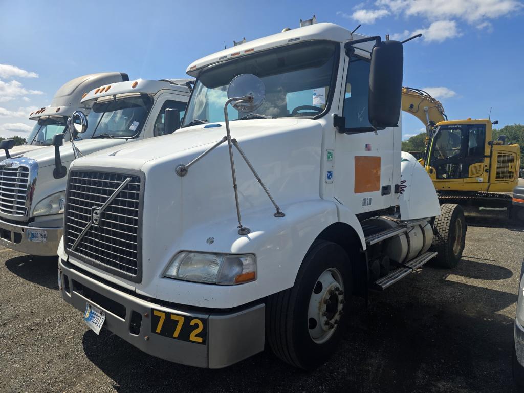 Image of Volvo VNM Primary image