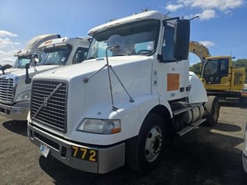 Main image Volvo VNM