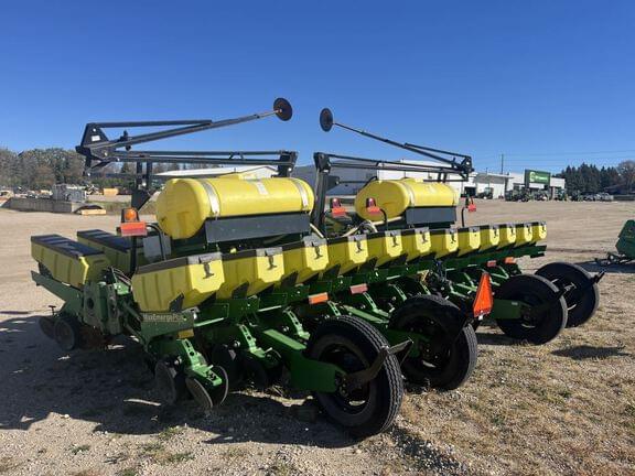 Image of Wil-Rich PT-2200 equipment image 2