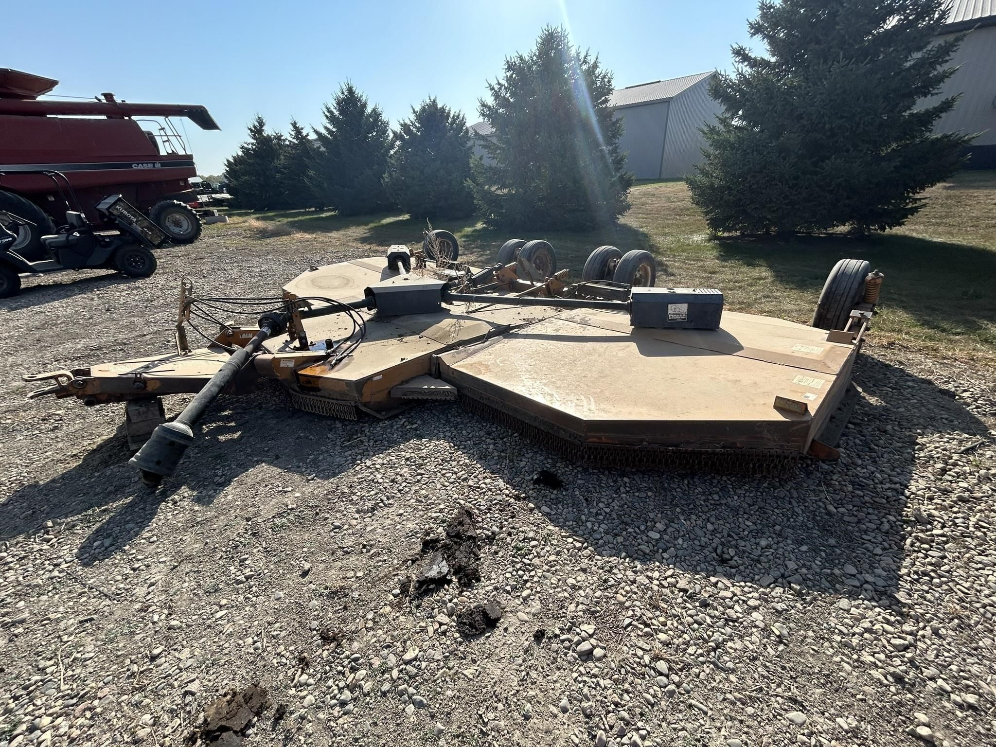 2004 Woods 3240 Equipment Image0