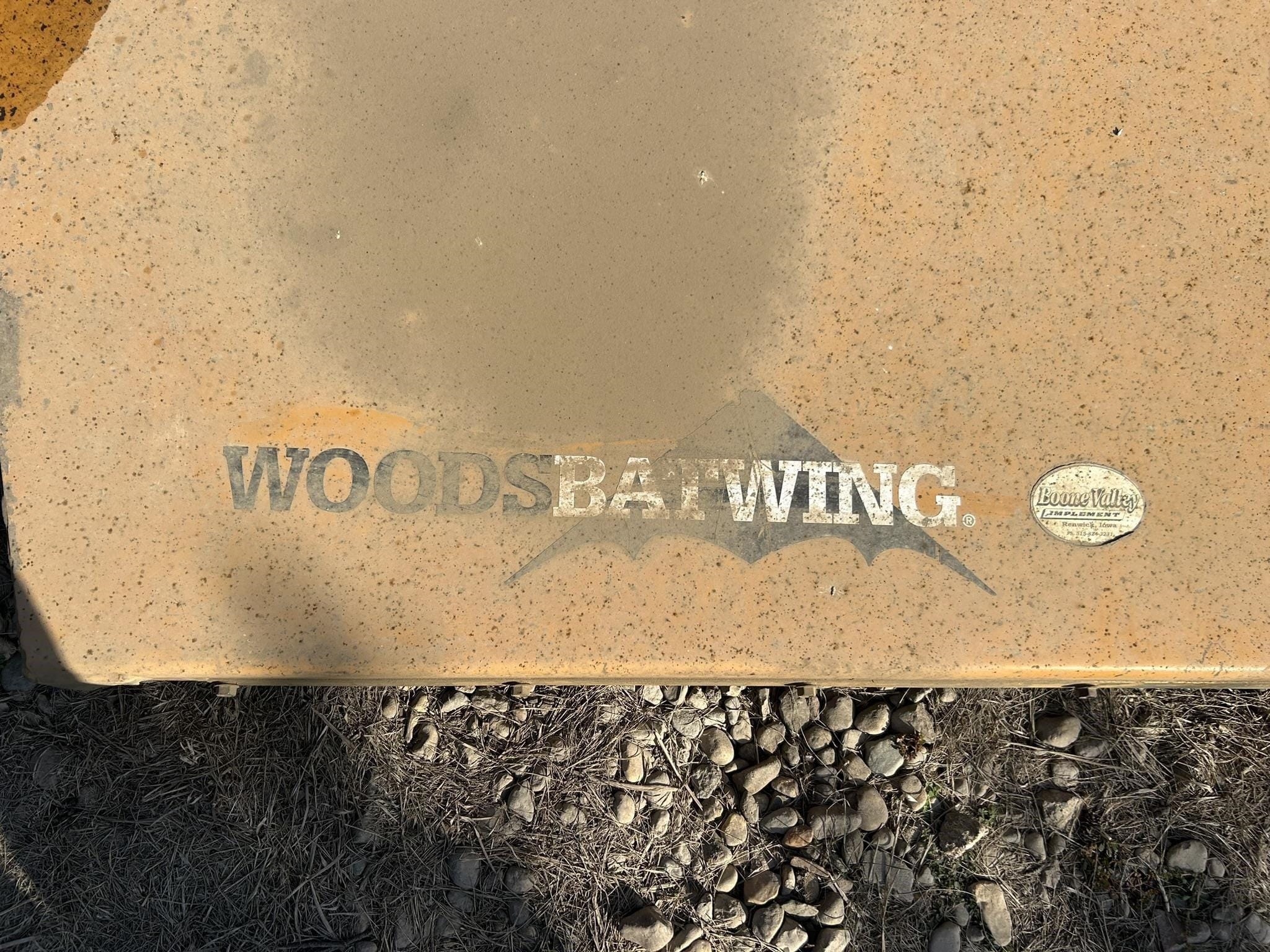 2004 Woods 3240 Equipment Image0