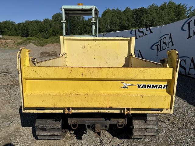Image of Yanmar C30R equipment image 3