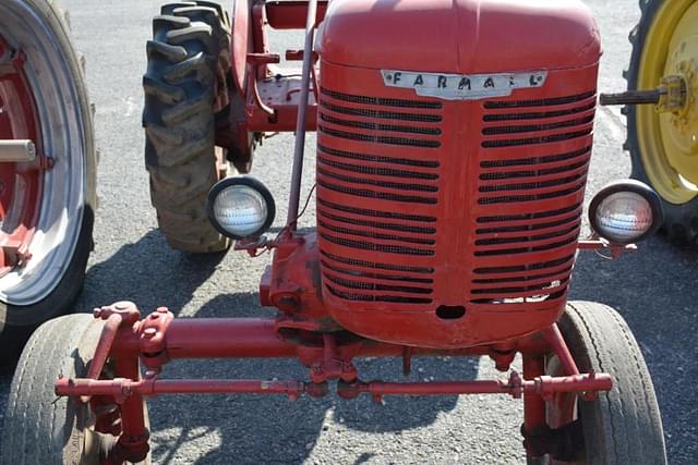 Image of Farmall A equipment image 2