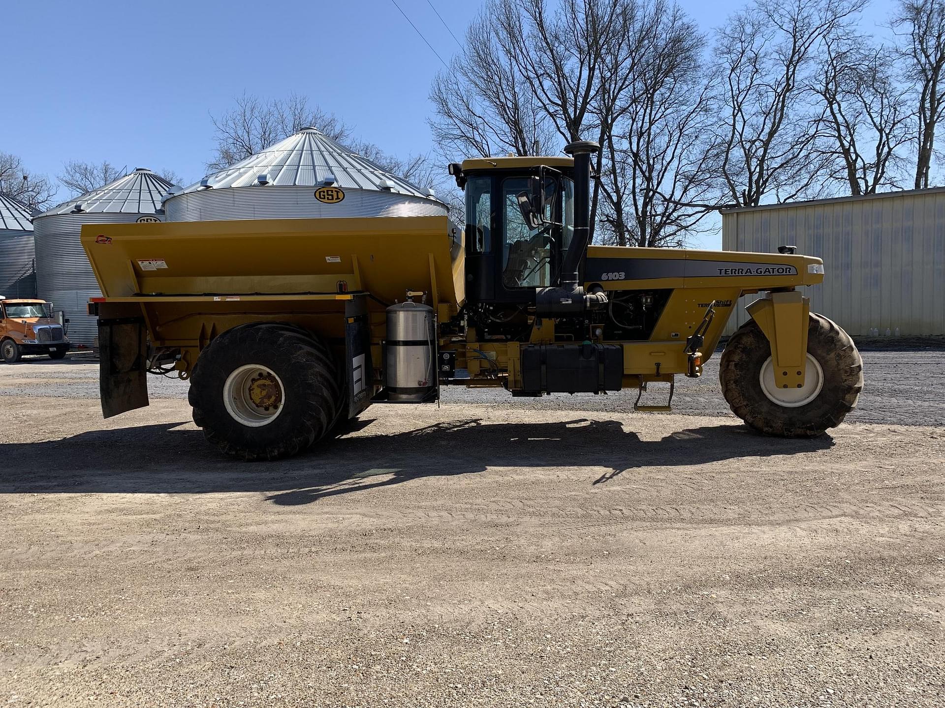 Main image Ag-Chem Terra-Gator 6103 8