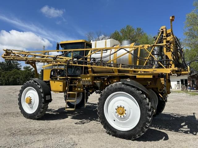 Image of Ag-Chem RoGator 1064 equipment image 4