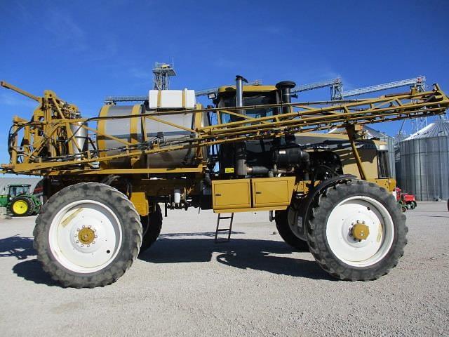 Main image Ag-Chem RoGator 1274C 4