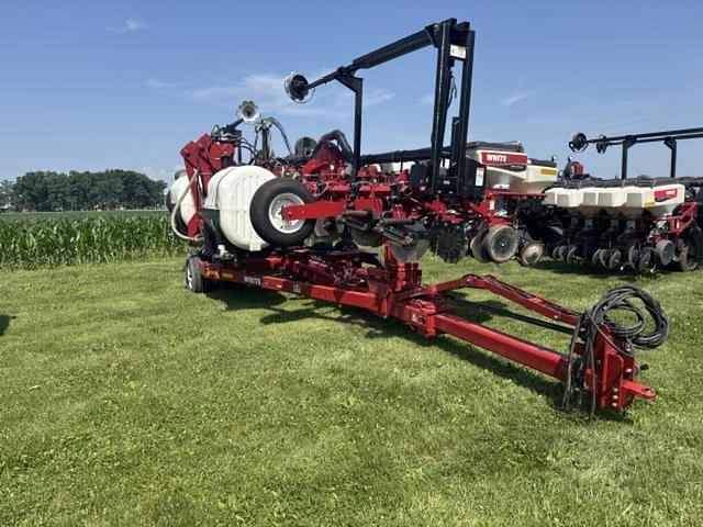 Image of AGCO 8742 equipment image 3