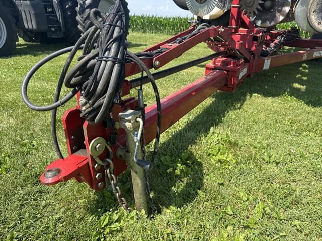 Image of AGCO 8742 equipment image 4