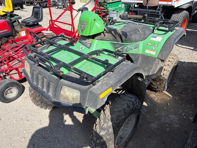 Image of Arctic Cat 400 equipment image 1