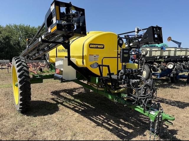 Image of Bestway Field Pro II 1000 equipment image 3