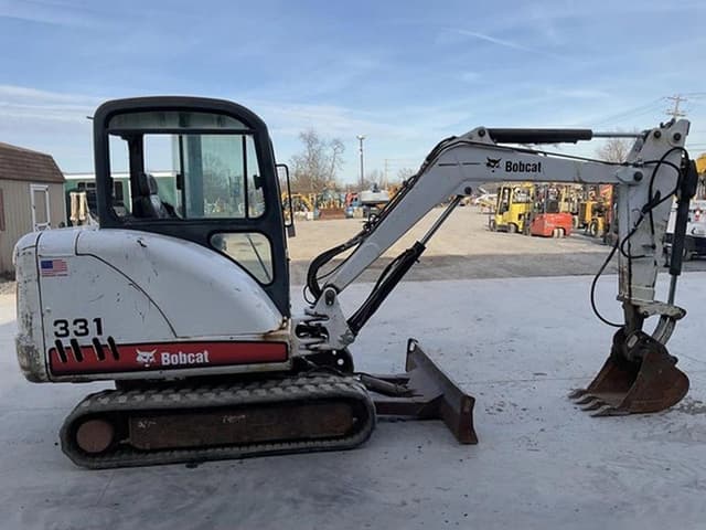 Image of Bobcat 331E equipment image 4