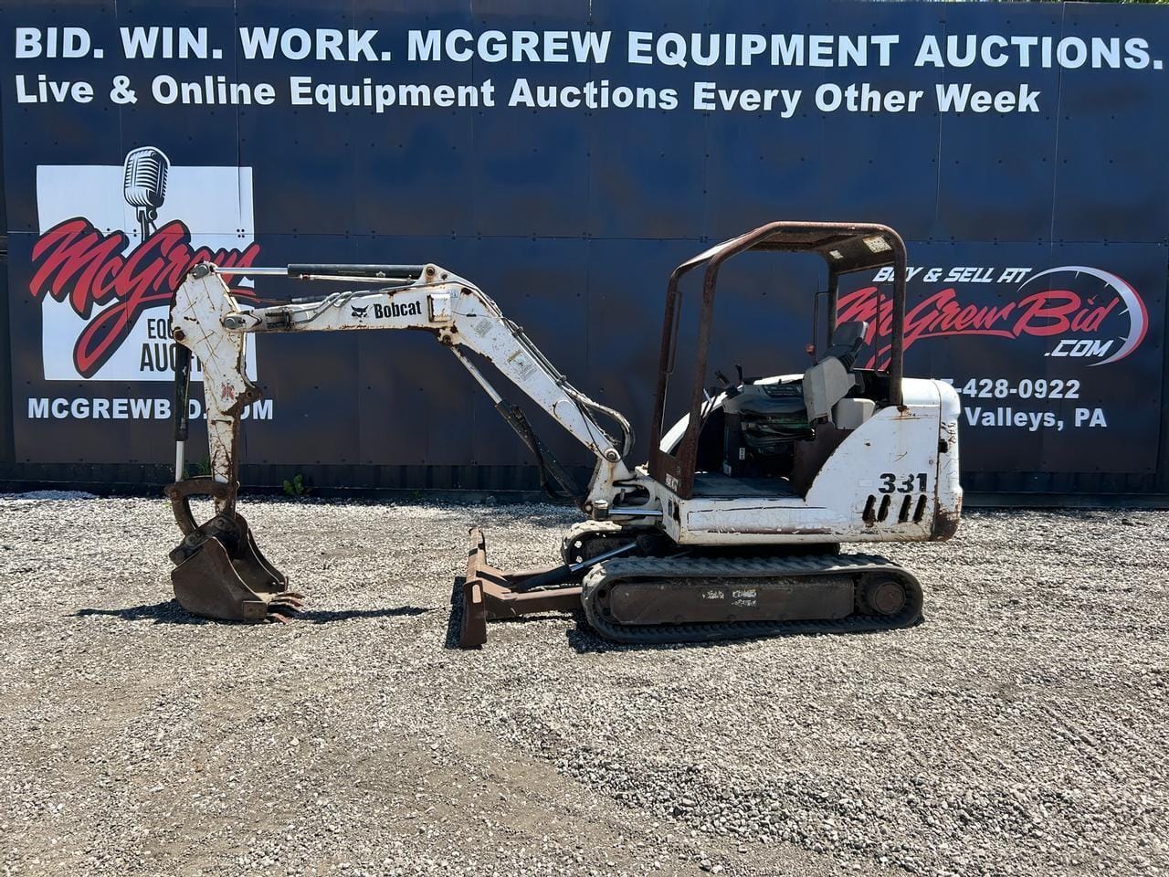 2005 Bobcat 331G Equipment Image0