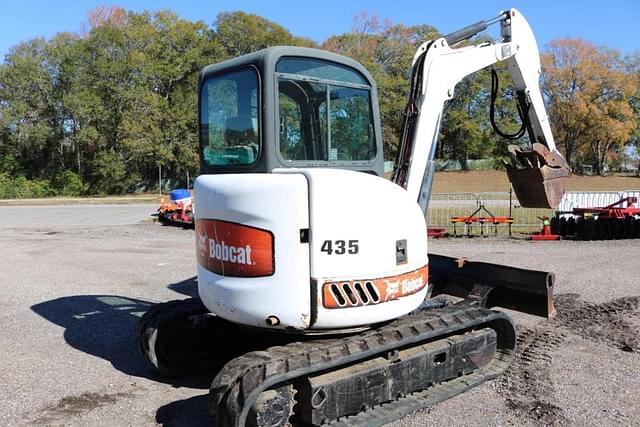 Image of Bobcat 435 equipment image 3