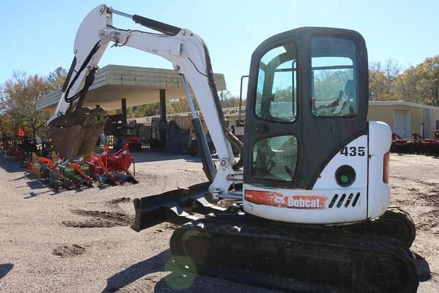 Image of Bobcat 435 equipment image 1