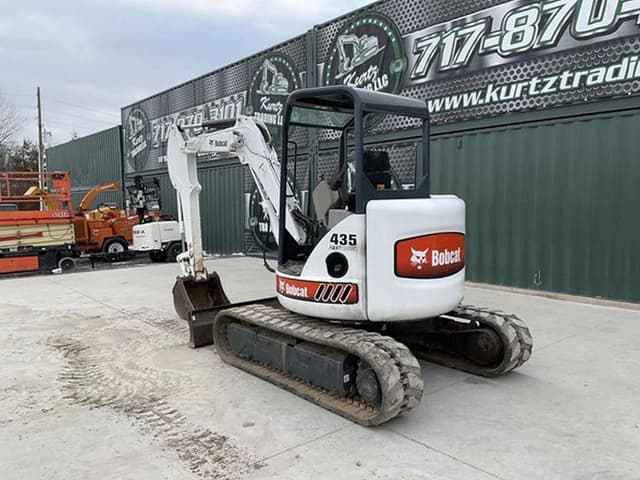 Image of Bobcat 435 equipment image 1