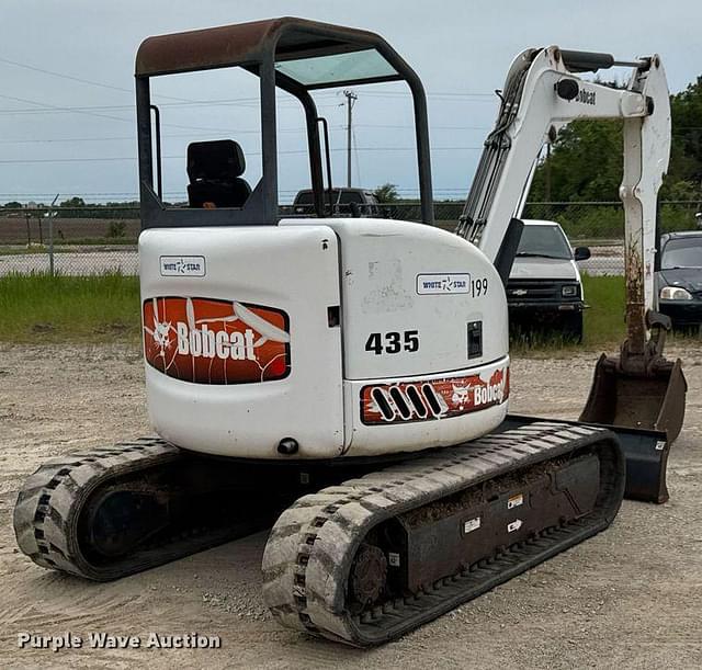 Image of Bobcat 435 equipment image 4