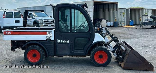 Image of Bobcat Toolcat 5600 equipment image 3
