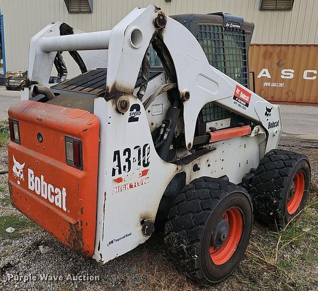 Image of Bobcat A300 equipment image 4