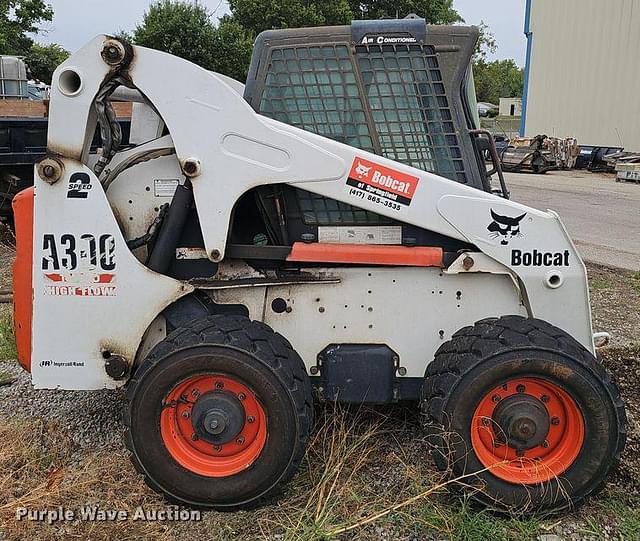 Image of Bobcat A300 equipment image 3