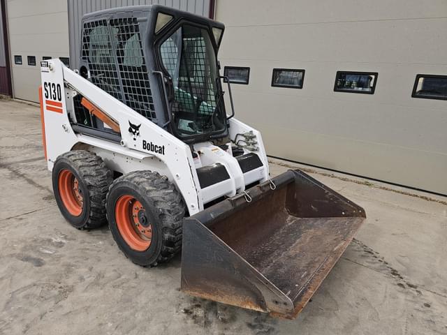 Image of Bobcat S130 equipment image 2