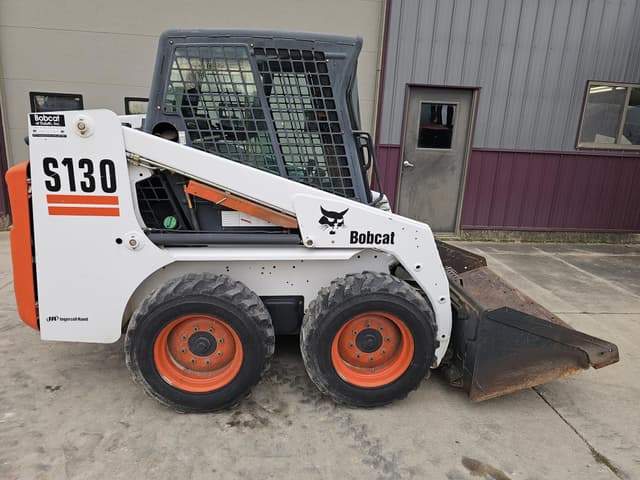 Image of Bobcat S130 equipment image 1