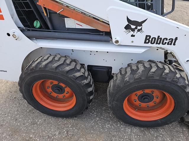 Image of Bobcat S130 equipment image 3