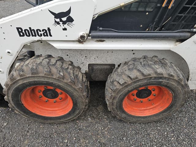 Image of Bobcat S130 equipment image 3