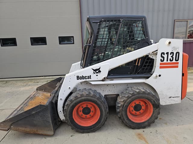 Image of Bobcat S130 equipment image 1