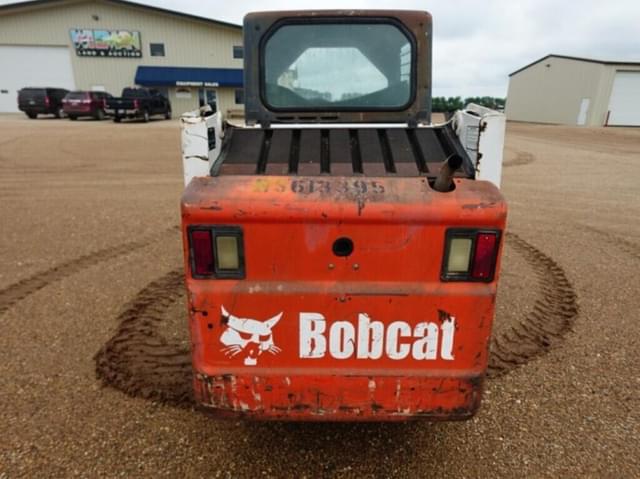 Image of Bobcat S130 equipment image 4