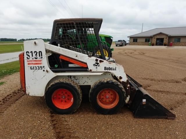 Image of Bobcat S130 equipment image 3