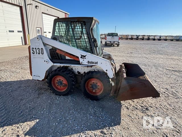 Image of Bobcat S130 equipment image 1