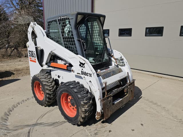 Image of Bobcat S185 equipment image 3