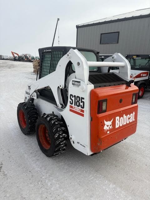 Image of Bobcat S185 equipment image 2