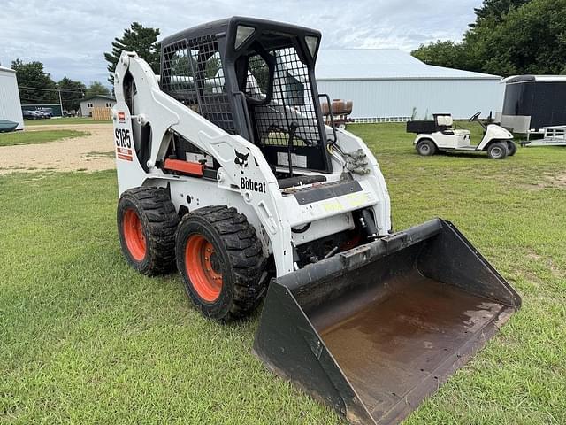 Image of Bobcat S185 equipment image 2