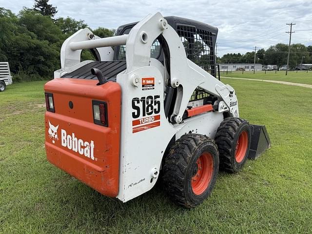 Image of Bobcat S185 equipment image 3